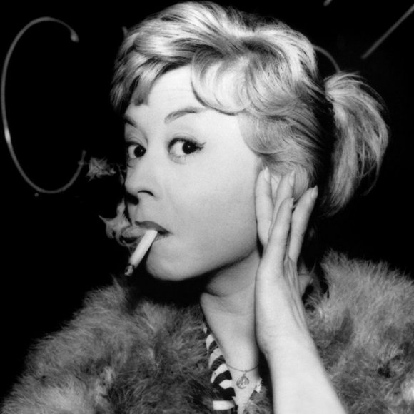 Meet your Posher, Lauren - Picture 1 of 1